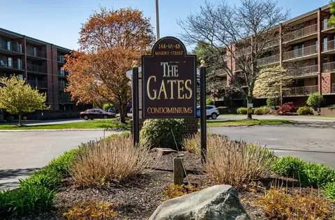 148 Marble St #103, Stoneham, MA 02180