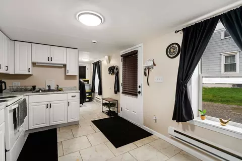 11-15 5th Ave, Webster, MA 01570 photo 22