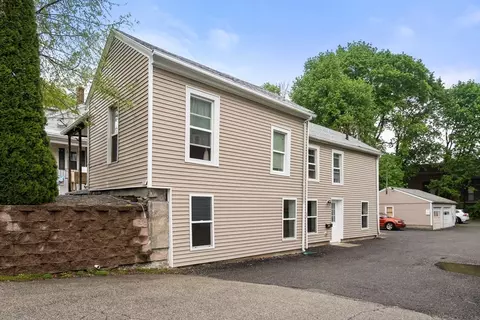 11-15 5th Ave, Webster, MA 01570 photo 4