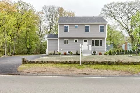 850 Pleasant St, Canton, MA 02021 photo 3