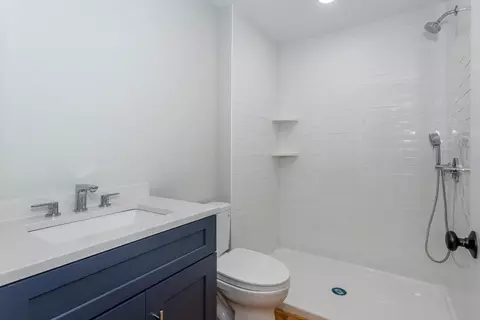 850 Pleasant St, Canton, MA 02021 photo 10