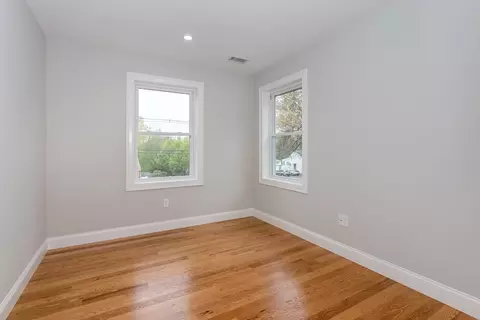 850 Pleasant St, Canton, MA 02021 photo 18