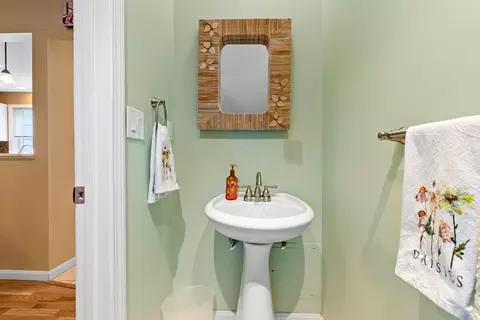 201 Central St #3, Georgetown, MA 01833 photo 16
