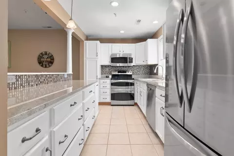 201 Central St #3, Georgetown, MA 01833 photo 11