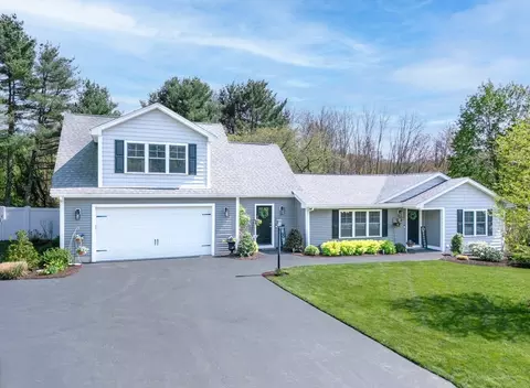 332 South St, Foxboro, MA 02035