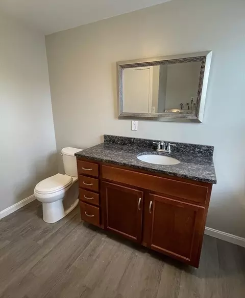 24 Montaup St, Fall River, MA 02724 photo 9