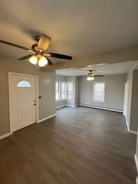 24 Montaup St, Fall River, MA 02724 photo 8