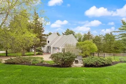 7 Essex Reach Rd, Essex, MA 01929