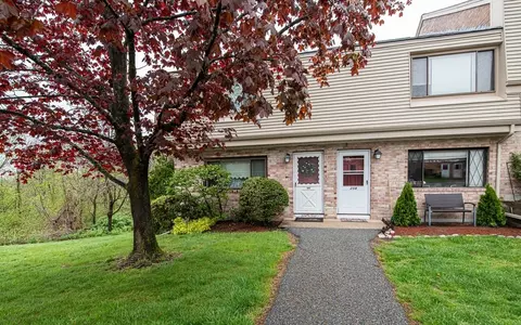 257 Farrwood Dr #257, Haverhill, MA 01835