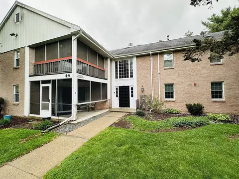 44 Brian Dr #H, Stoughton, MA 02072