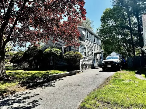 12 Alexander Rd, Worcester, MA 01606 photo 2