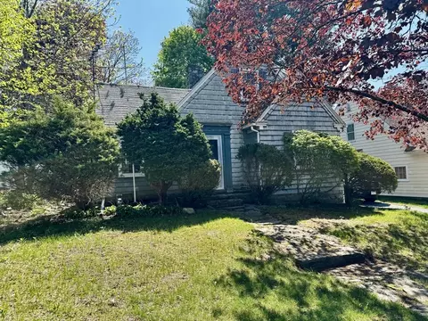12 Alexander Rd, Worcester, MA 01606 photo 3