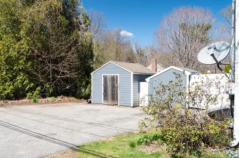 231 W Main St, Georgetown, MA 01833 photo 26