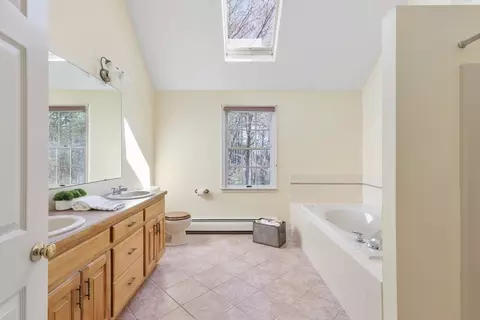 11 Maynard Rd, Berlin, MA 01503 photo 23