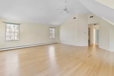 11 Maynard Rd, Berlin, MA 01503 photo 20
