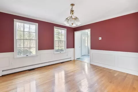 11 Maynard Rd, Berlin, MA 01503 photo 8