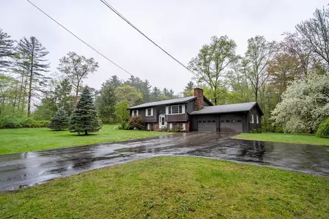 84 T Hall Rd, Charlton, MA 01507