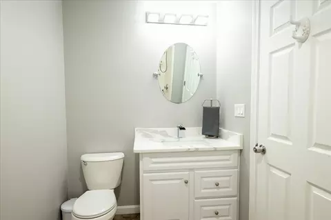 13 Oak Leaf Cir, Worcester, MA 01603 photo 25