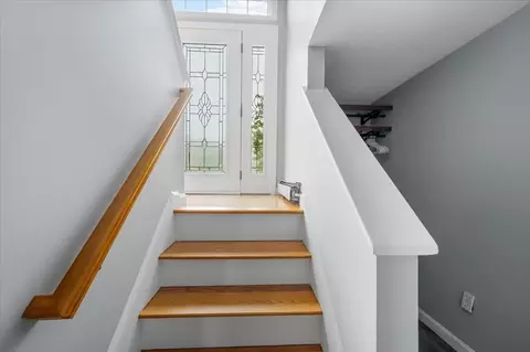 13 Oak Leaf Cir, Worcester, MA 01603 photo 26