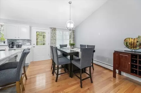 13 Oak Leaf Cir, Worcester, MA 01603 photo 18