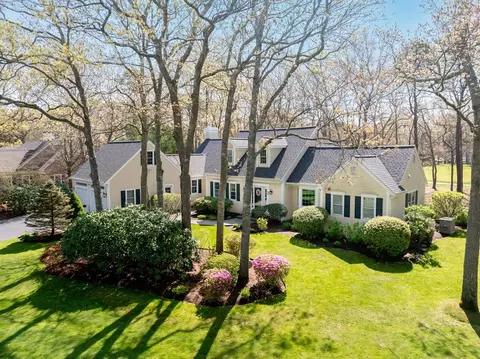41 Reflection Dr, Sandwich, MA 02563
