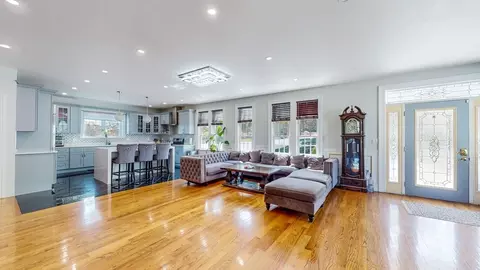 7 Davis Rd, Braintree, MA 02184 photo 6