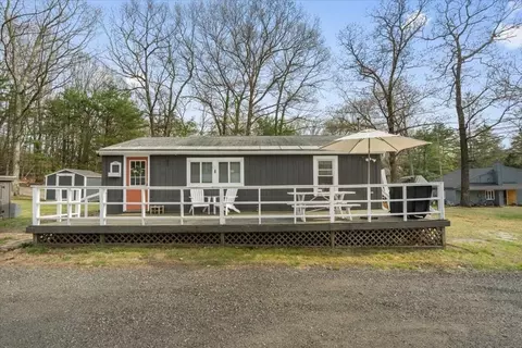 24 Briarcliff Ln #A, Spencer, MA 01562