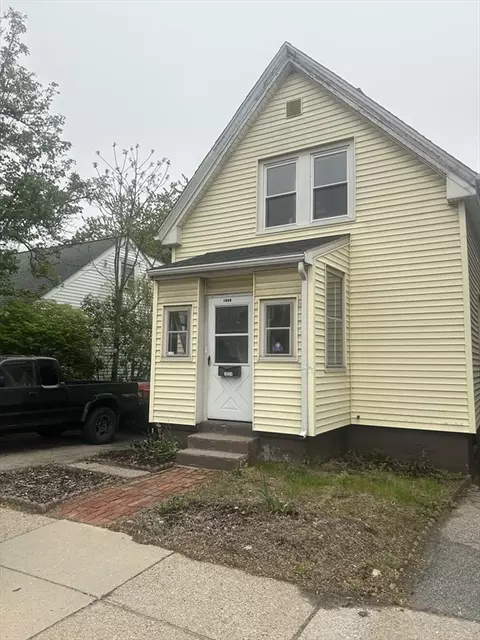 1524 Hyde Park Ave, Boston, MA 02136