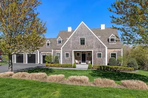 50 Baker Hill Dr, Hingham, MA 02043