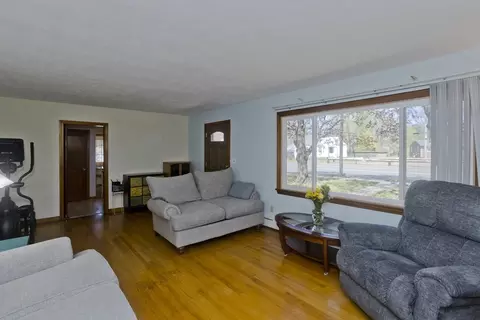 Living - 460 James St, Chicopee, MA 01020 photo 4 of 7