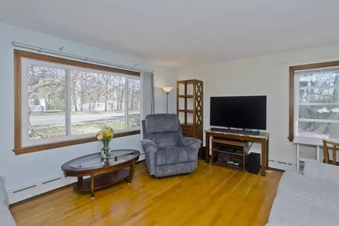Living - 460 James St, Chicopee, MA 01020 photo 6 of 7