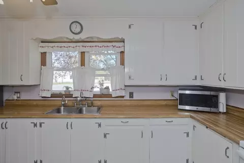 Kitchen - 460 James St, Chicopee, MA 01020 photo 5 of 5