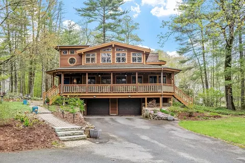 2 Heron View Rd, Acton, MA 01720