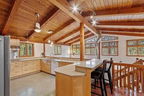 2 Heron View Rd, Acton, MA 01720 photo 4