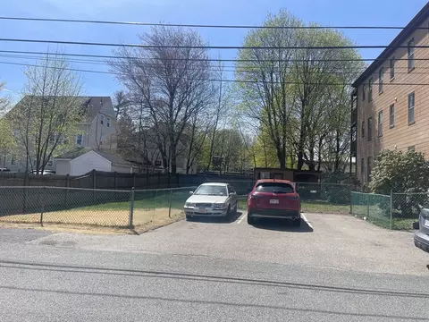 000 Danny Rd, Boston, MA 02136