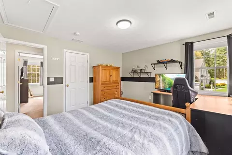 20 Mohawk Rd, Raynham, MA 02767 photo 36