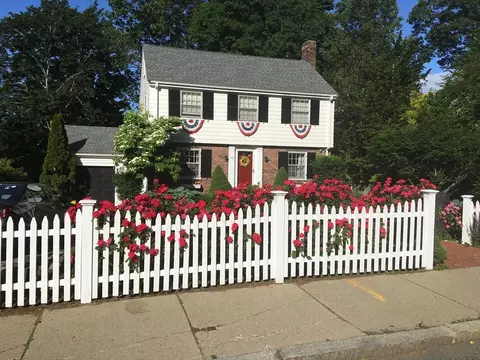 80 Mount Vernon St, West Roxbury, MA 02132