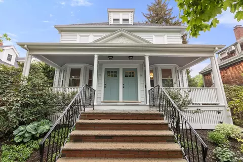 39 Irving St #39, Newton, MA 02459