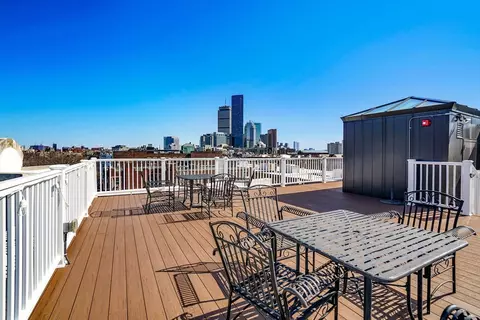 114 Fenway #2, Boston, MA 02115