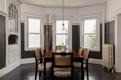 17 Tufts St #1, Cambridge, MA 02139