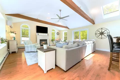 25 Wood Dr, Mendon, MA 01756 photo 12