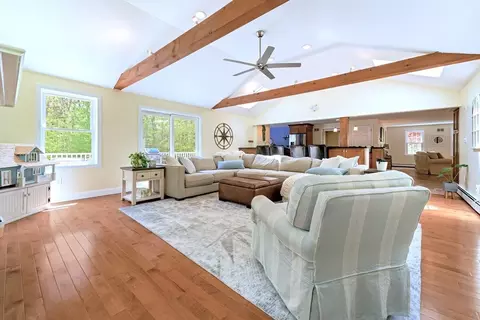 25 Wood Dr, Mendon, MA 01756 photo 13