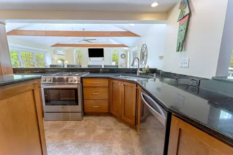 25 Wood Dr, Mendon, MA 01756 photo 15