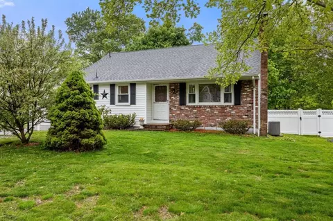 36 Porter St, Whitman, MA 02382