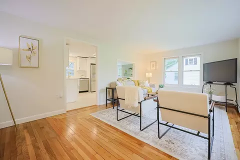 497 Massasoit Rd, Worcester, MA 01604 photo 3