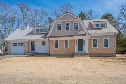 287 Cedar St, Chatham, MA 02633