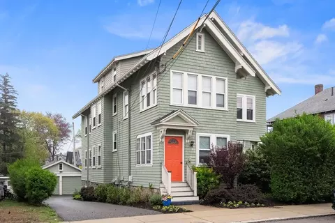 52 Metropolitan Ave #1, Roslindale, MA 02131