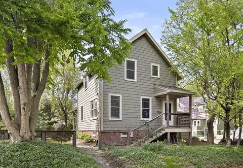 76 Henderson St, Arlington, MA 02474
