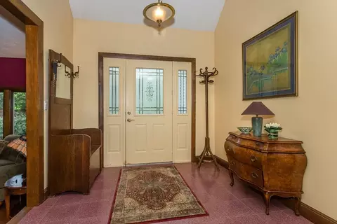 45 Strawberry Ln, Canton, MA 02021 photo 4