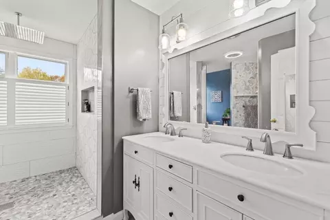 42 Britton St, Raynham, MA 02767 photo 32